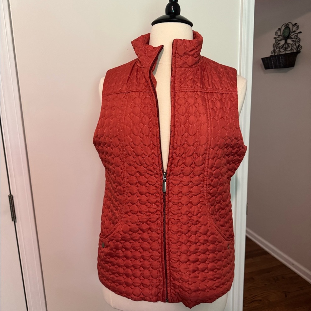 Kate Park Quilted Vest- Butnt Orange color